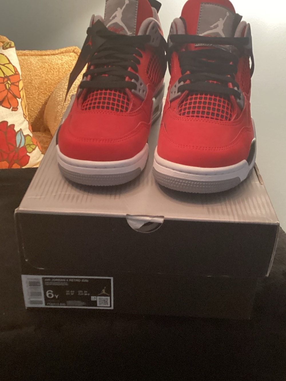 Jordan Retro Style Sneakers - Red/Black/Grey
